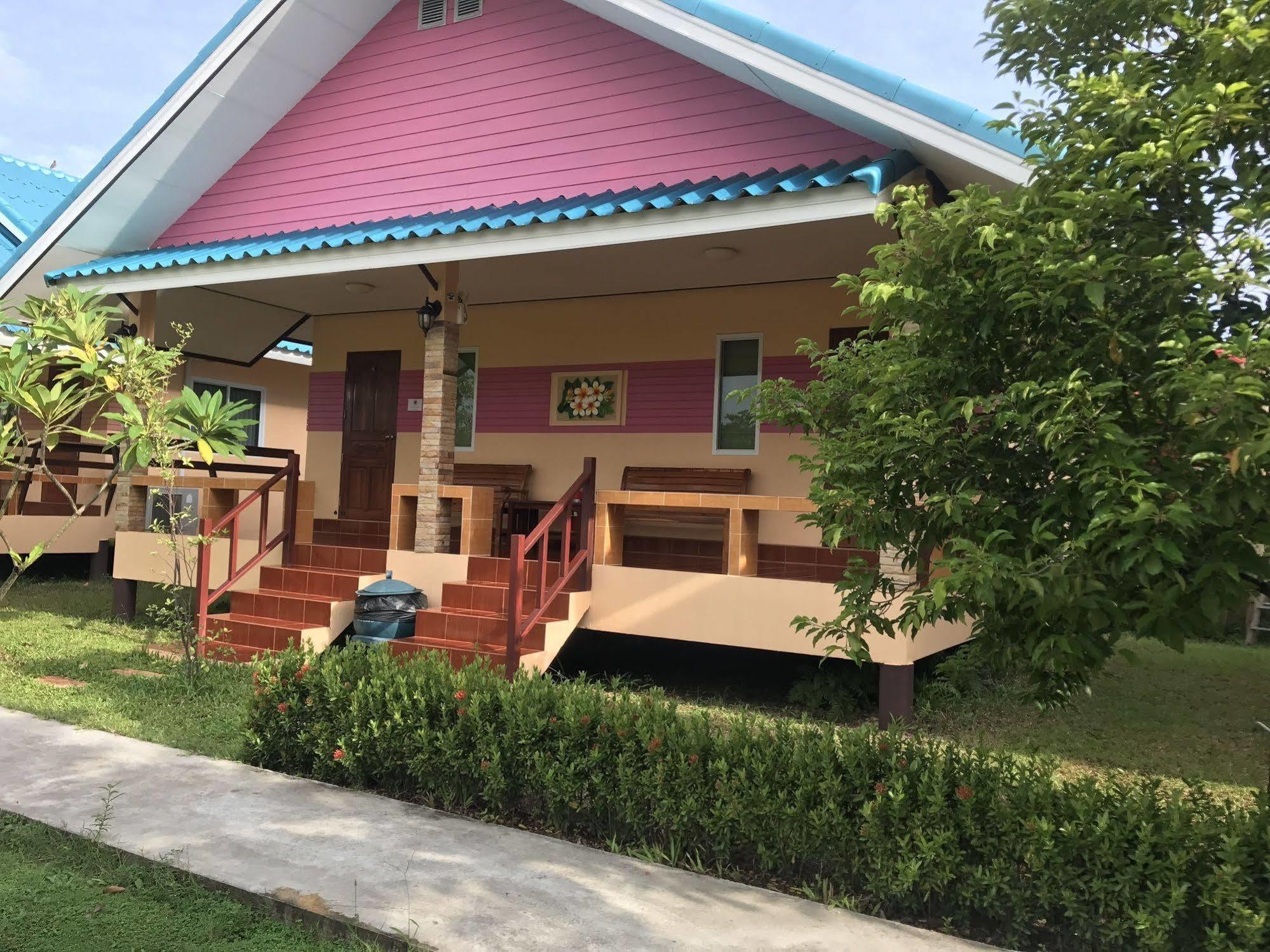 三通海滩度假酒店 林信 外观 照片